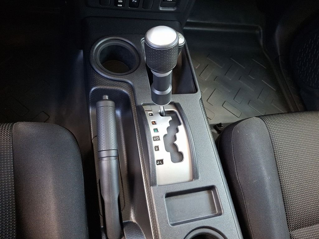 Used 2014 Black Toyota Base image 15