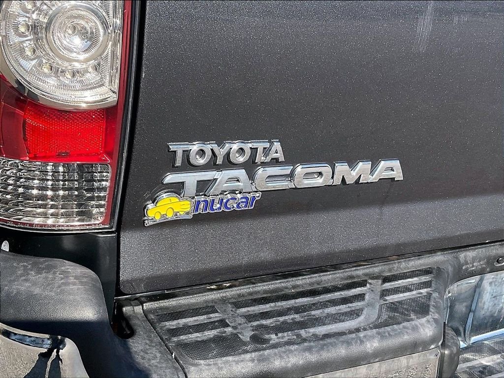 Used 2014 Gray Toyota Base image 27