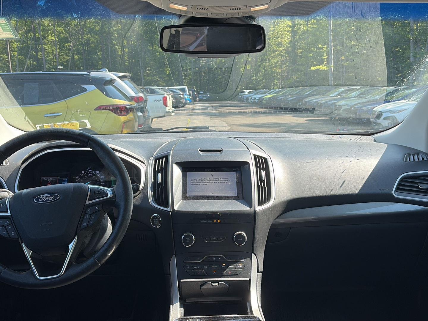 Used 2019 Magnetic Ford SEL image 2
