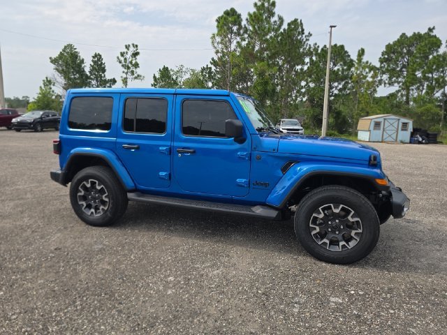 New 2026 Hydro Blue Pearl-Coat Exterior Paint Jeep Sahara image 2