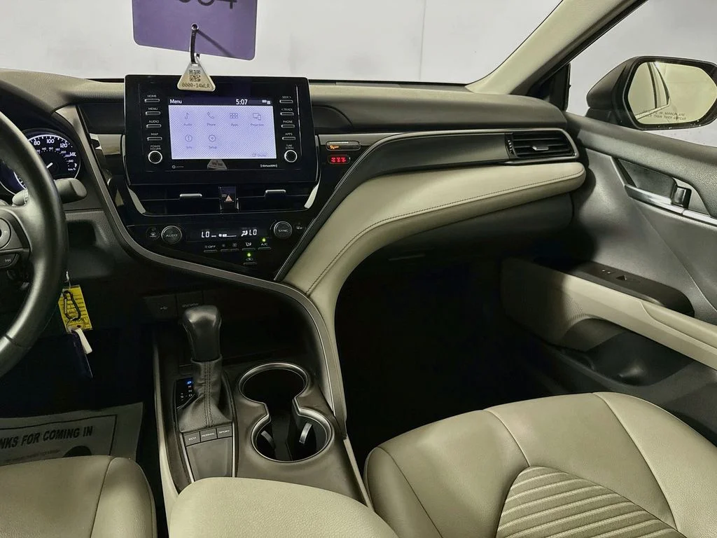 Used 2022 Gray Toyota SE image 27