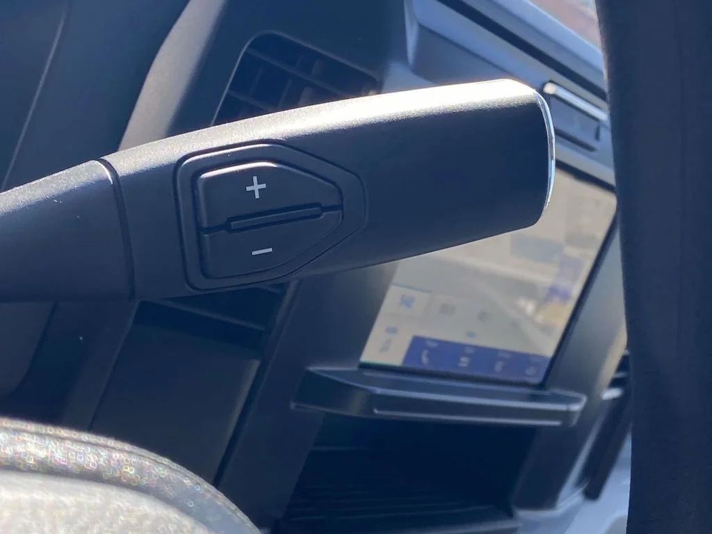 New 2026 Agate Black Metallic Ford F-250® XL image 21