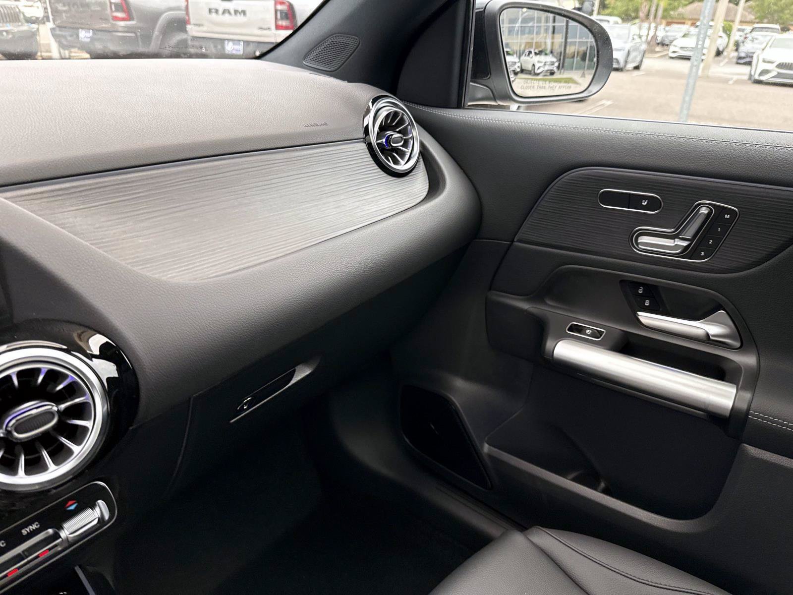 New 2026 Black Mercedes-Benz 250 4MATIC® SUV image 25