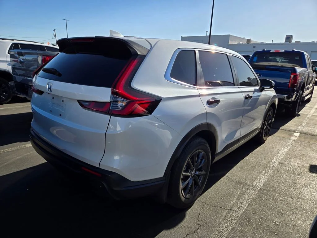 Used 2026 White Honda EX-L image 2