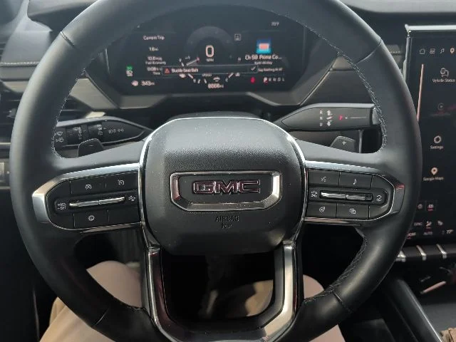 Used 2025 Red GMC Elevation image 19