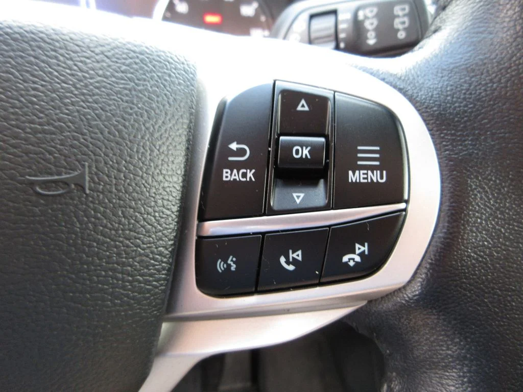 Certified Used 2023 Star White Ford XLT image 16