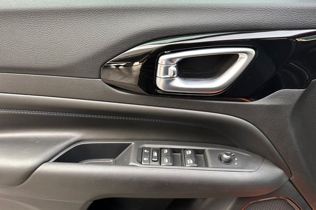 New 2026 Joose (DISC) Jeep Latitude image 10