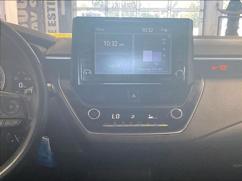 Used 2022 Gray Toyota LE image 18