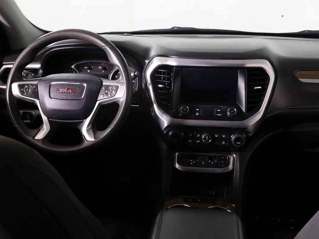 Used 2023 Black GMC SLE image 38