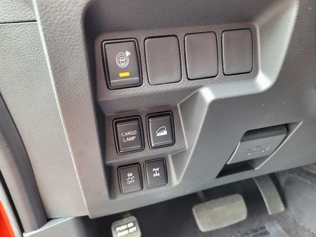 Used 2025 Orange Nissan PRO-4X image 19