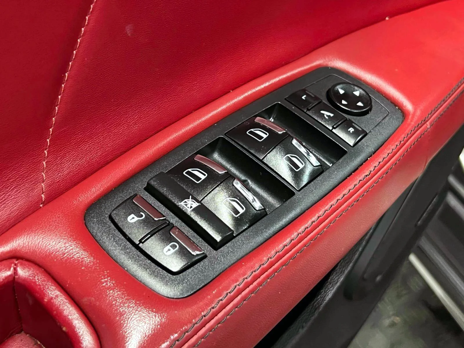 Used 2022 Gray Maserati Modena Q4 image 18