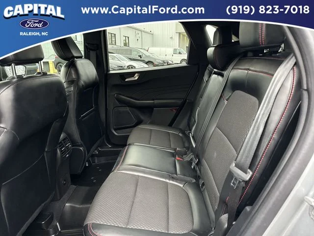 Used 2023 Silver Ford ST-Line image 18