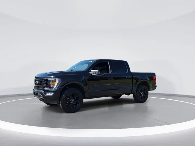 Used 2022 Black Ford XLT image 4