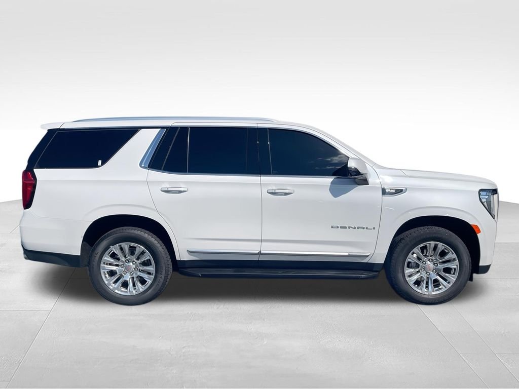 Used 2024 White GMC Denali image 9