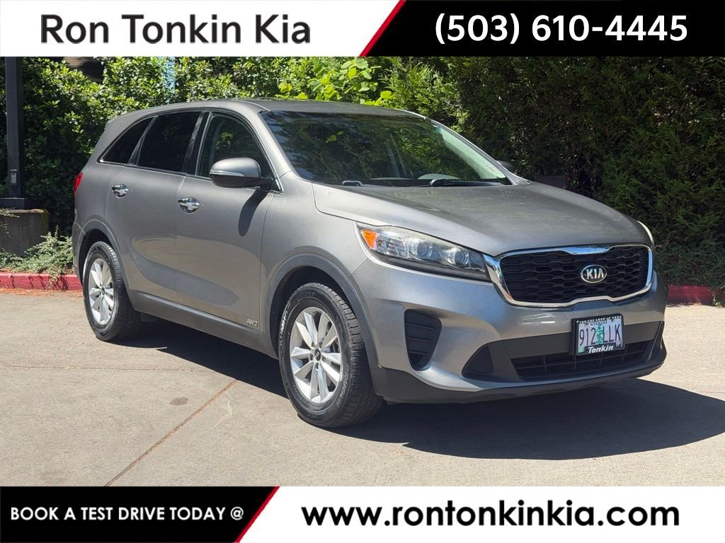 Used 2019 Titanium Silver Kia LX image 1