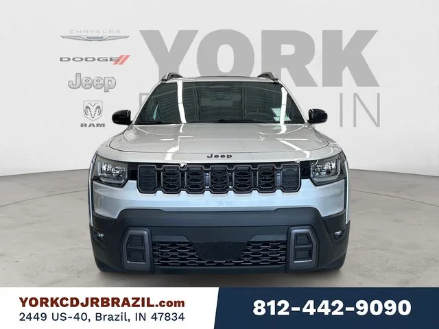 New 2026 Silver Zynith Clear-Coat Exterior Paint Jeep Limited image 8