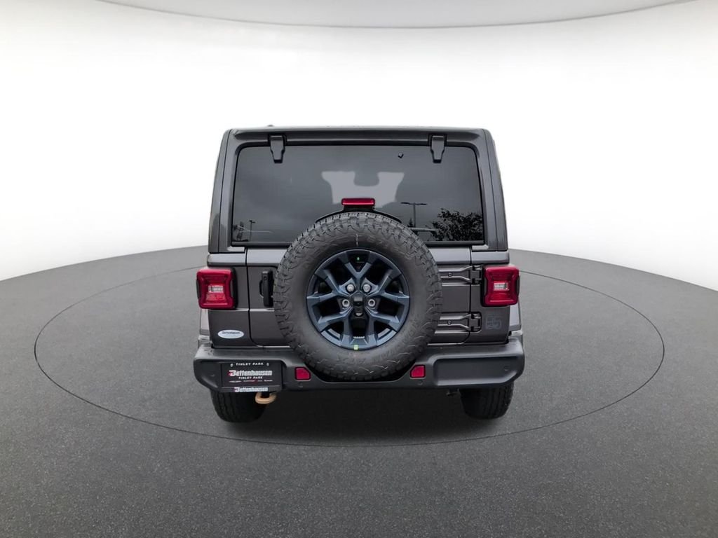 New 2026 Granite Crystal Metallic Clear-Coat Exterior Paint Jeep 85th Anniversary Edition image 7