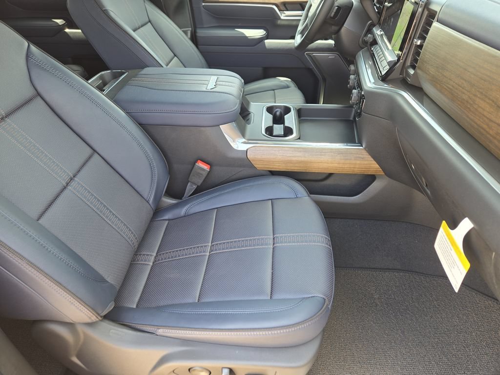 2026 Chevrolet Silverado 2500 HD High Country - Photo 6