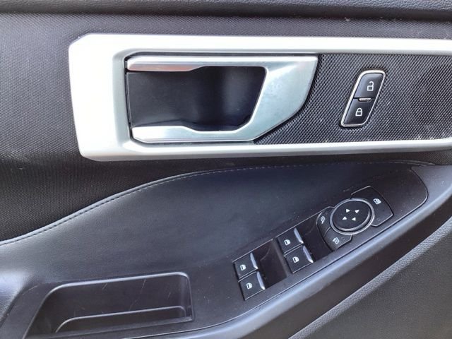 Used 2020 White Ford XLT image 25