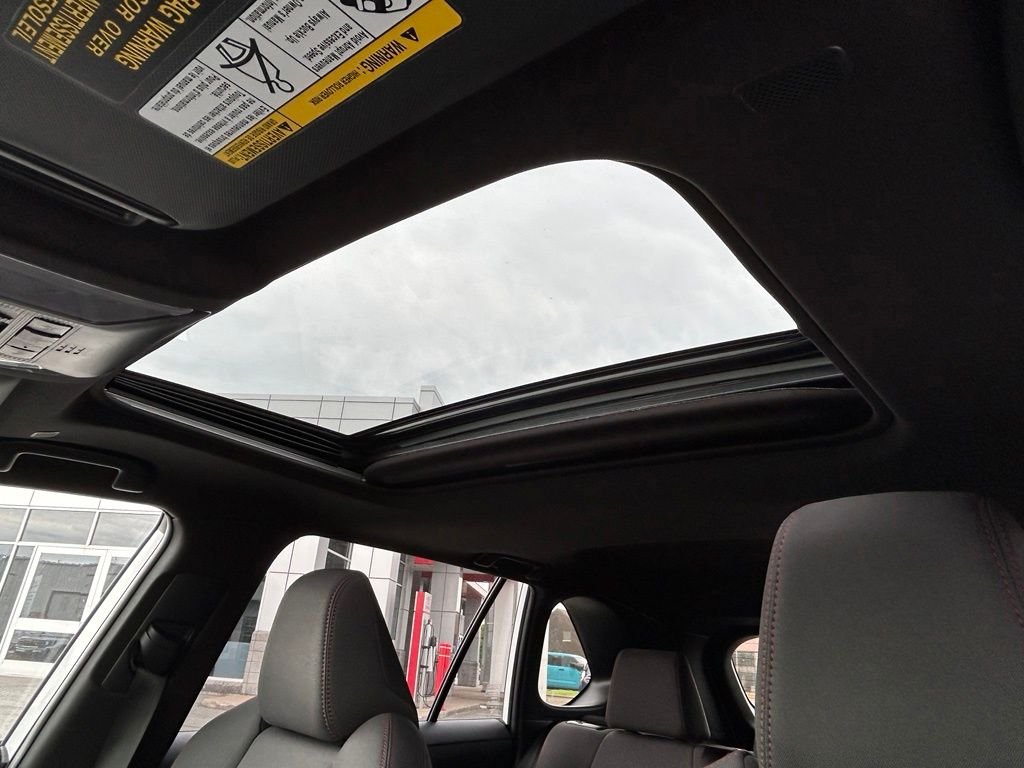 Used 2023 Ice Toyota SE image 18