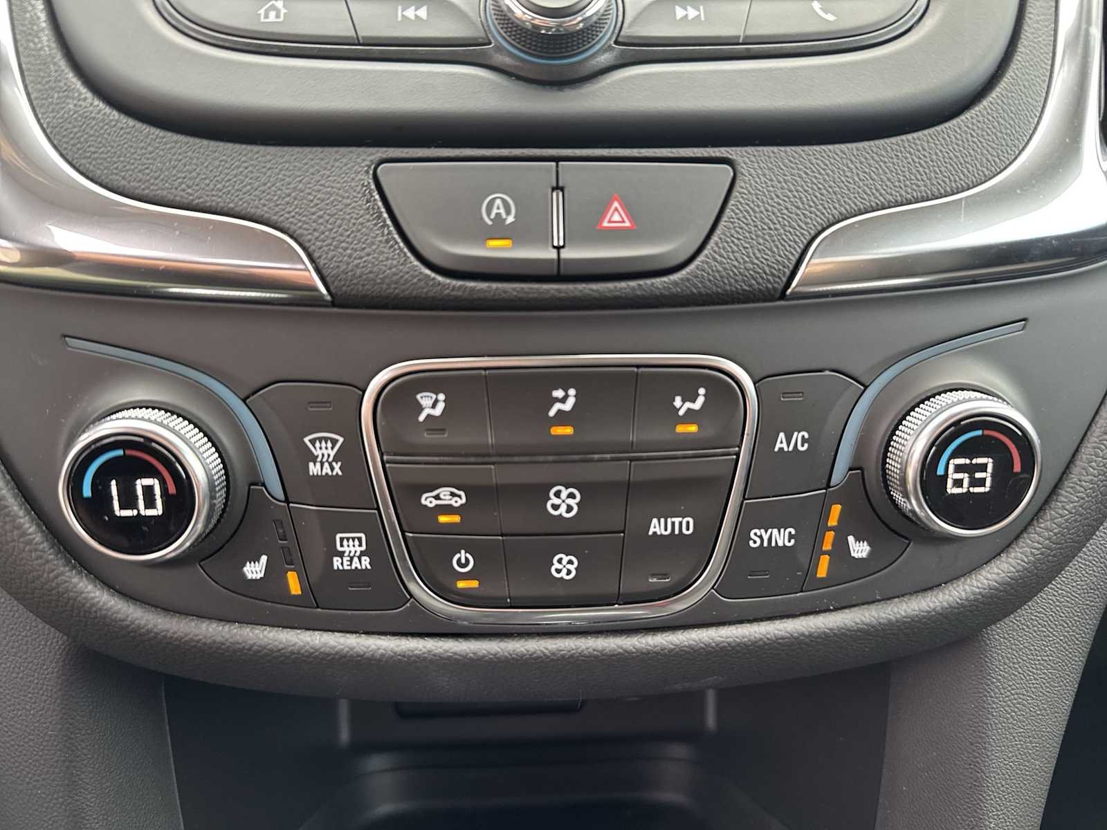 2024 Chevrolet Equinox LT - Photo 17