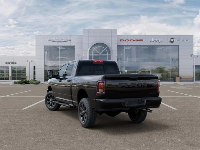 New 2026 Diamond Black Crystal Pearl-Coat Exterior Paint RAM Tradesman image 29