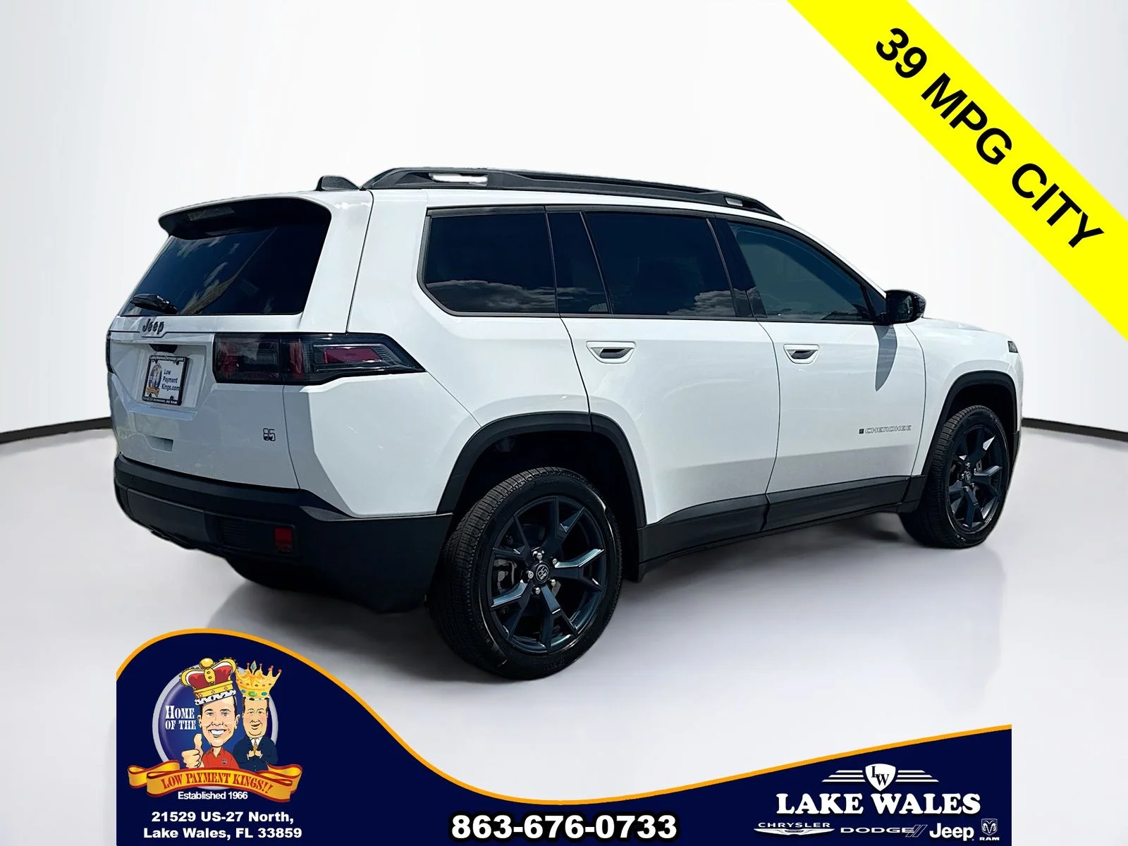 New 2026 Bright White Clear-Coat Exterior Paint Jeep  image 6