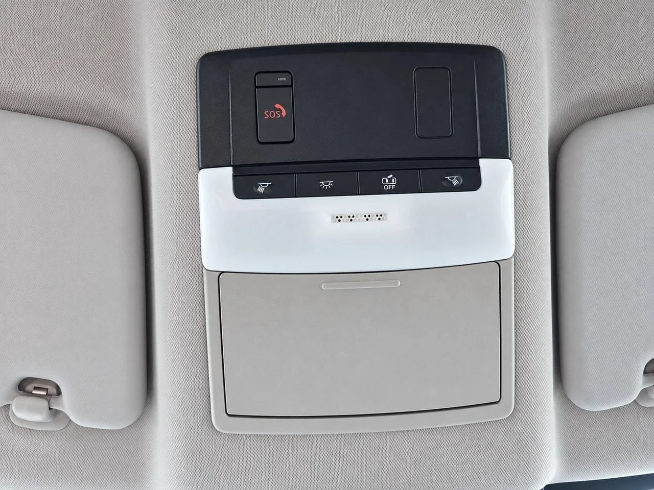 Used 2025  Nissan SV image 29