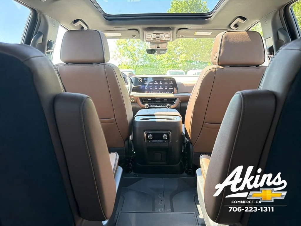 2026 Chevrolet Suburban High Country - Photo 23