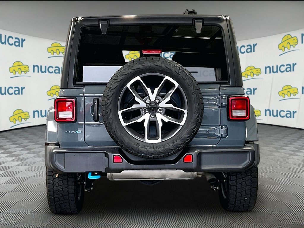 Used 2024 Gray Jeep Sport S 4xe image 5