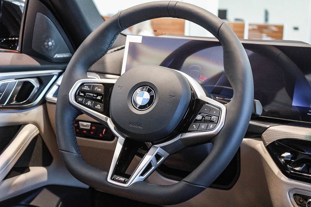 New 2026 Cape York Green Metallic BMW eDrive40 image 15