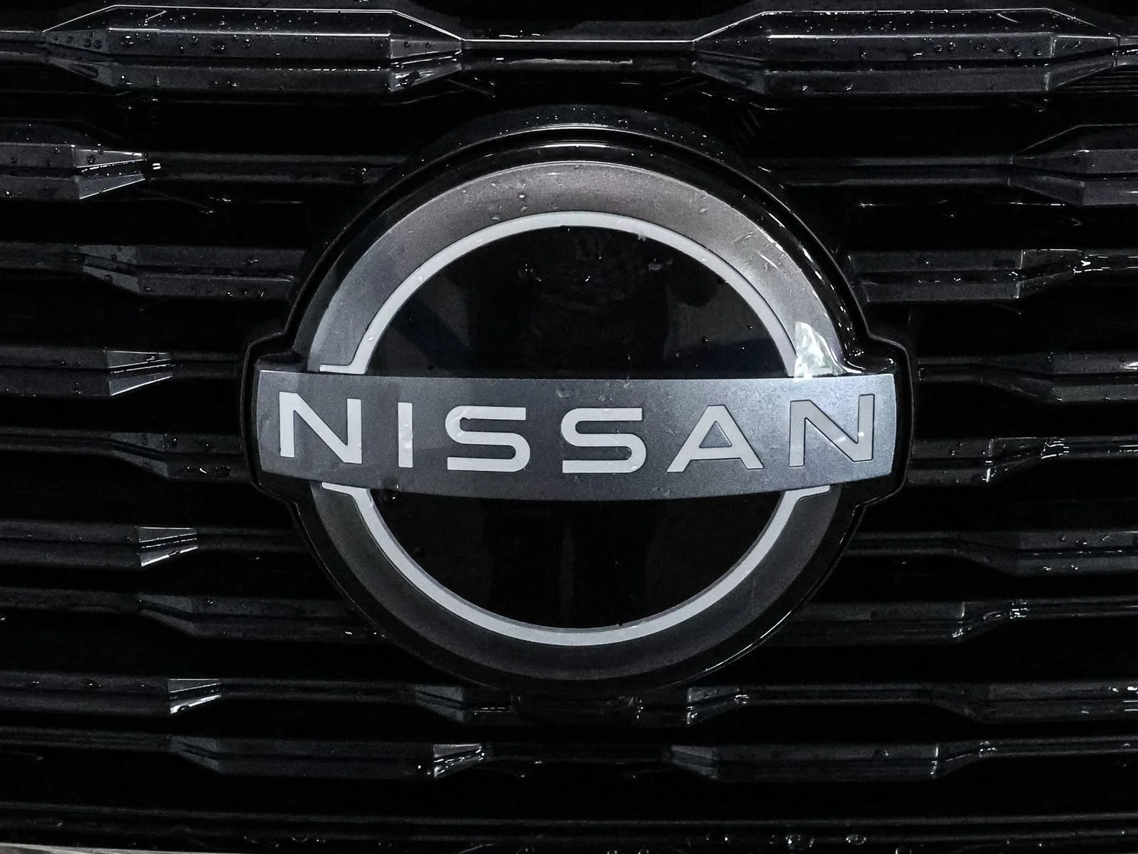 Used 2023 Silver Nissan SV Intelligent AWD image 14