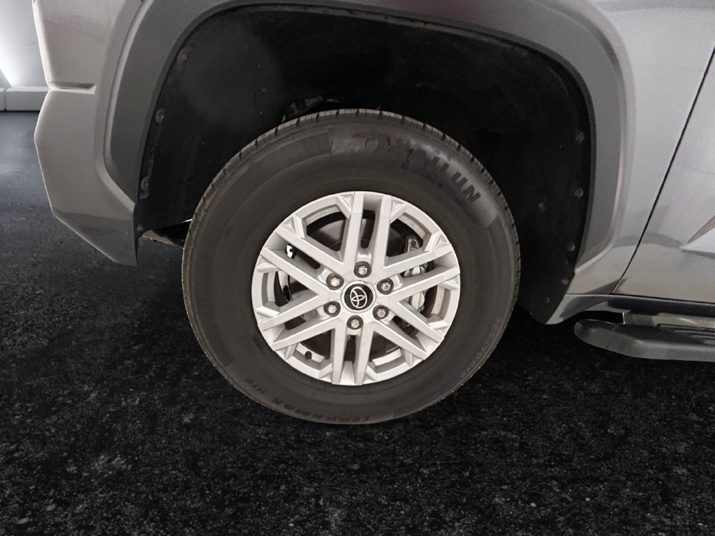 Used 2023 Gray Toyota SR5 image 27