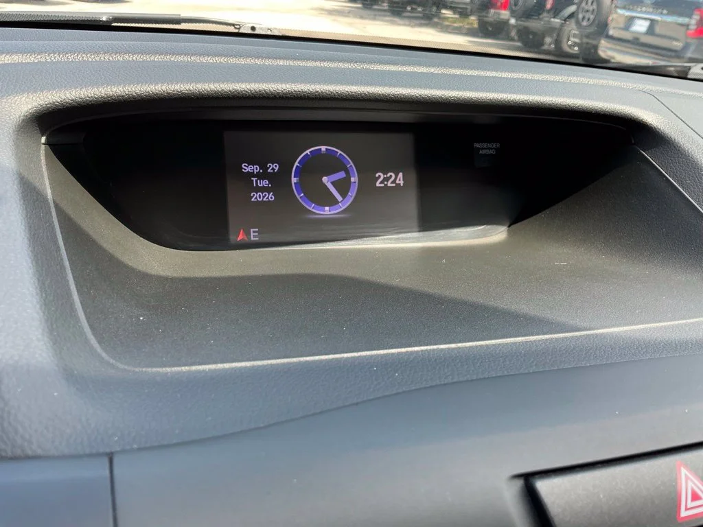 Used 2015 Silver Honda EX image 34