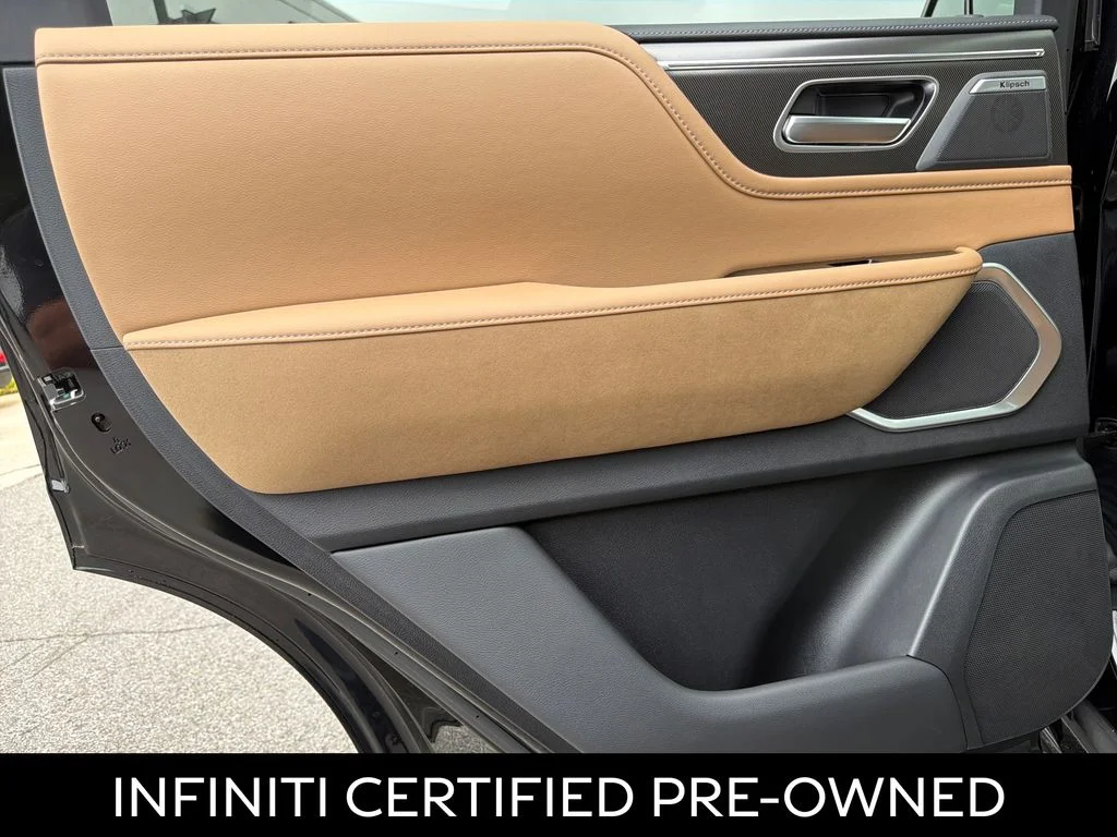 Certified Used 2026 Black Obsidian INFINITI LUXE image 32