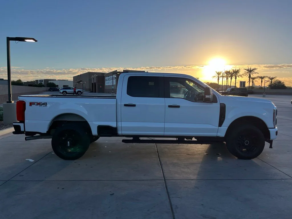 Used 2026 White Ford XL image 6