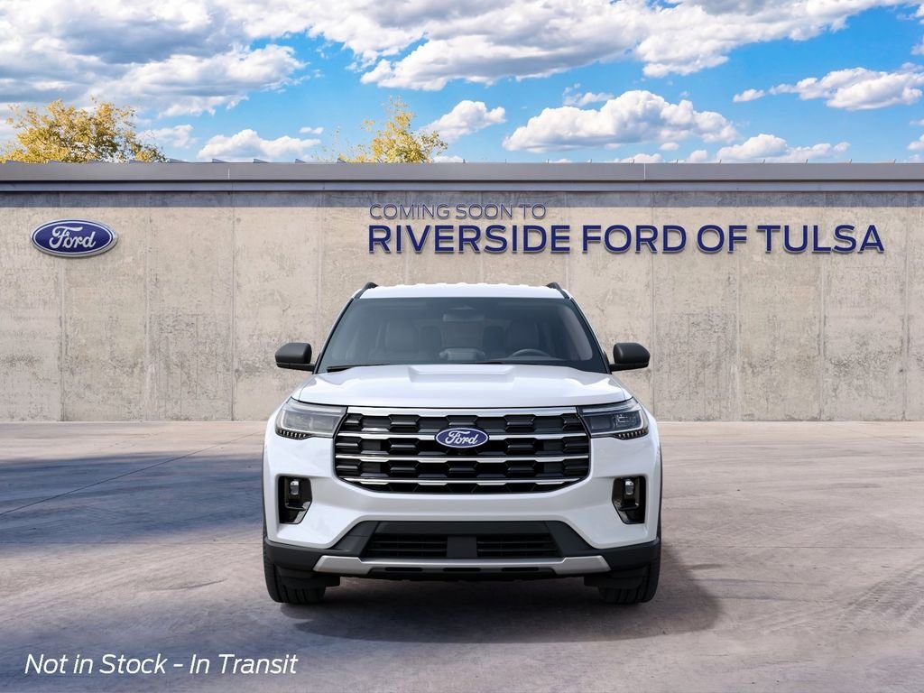 New 2027 Star White Metallic Tri-Coat Ford Active image 7