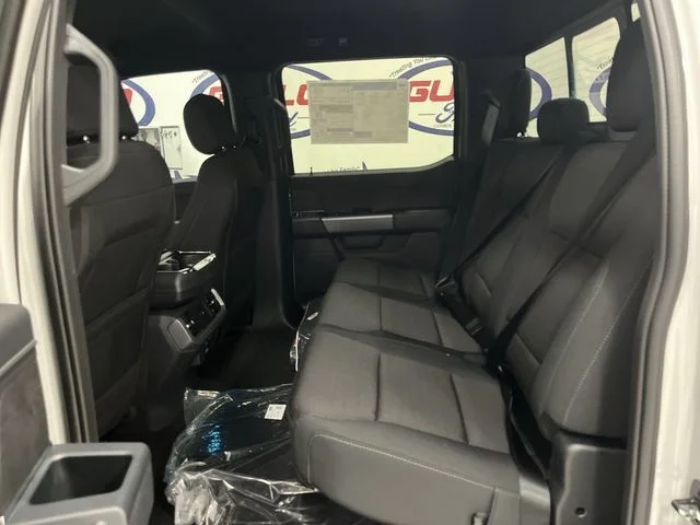 New 2026 Avalanche Ford XLT image 13