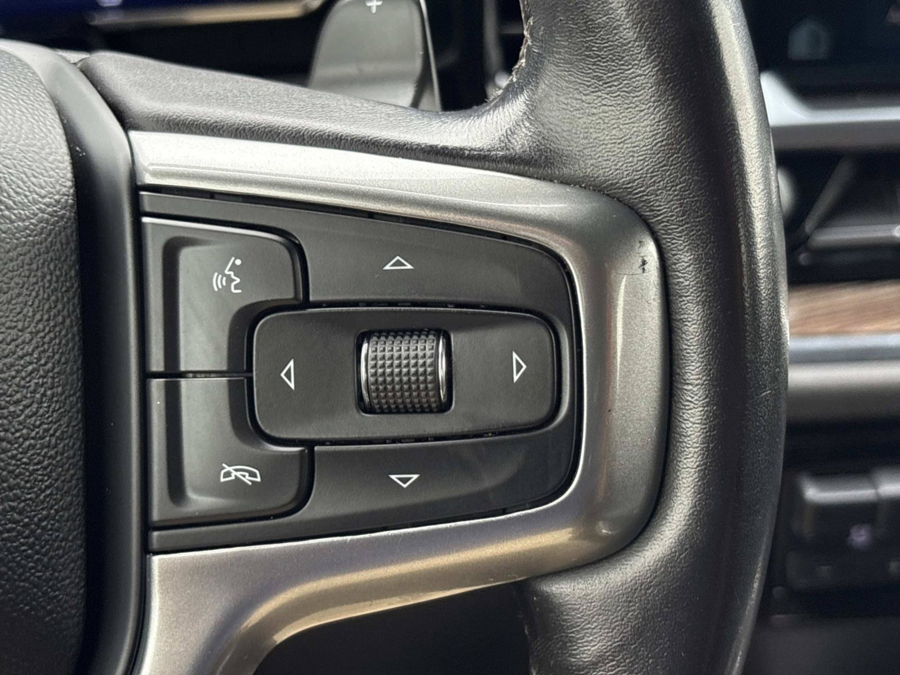 Used 2023 Black Chevrolet RST image 29