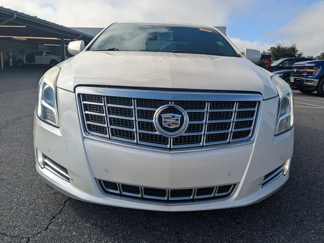 Used 2015 White Diamond Clearcoat Cadillac Luxury image 5