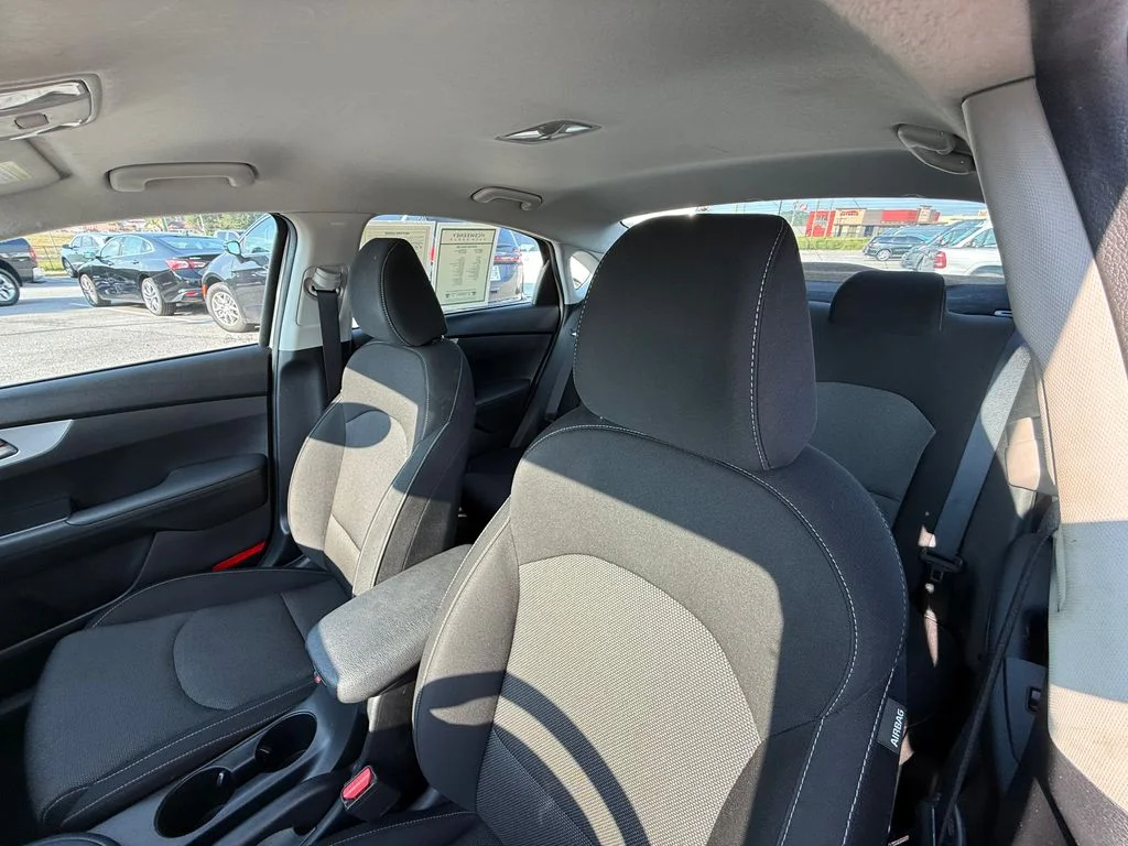 Used 2024 Gray Kia LXS image 21