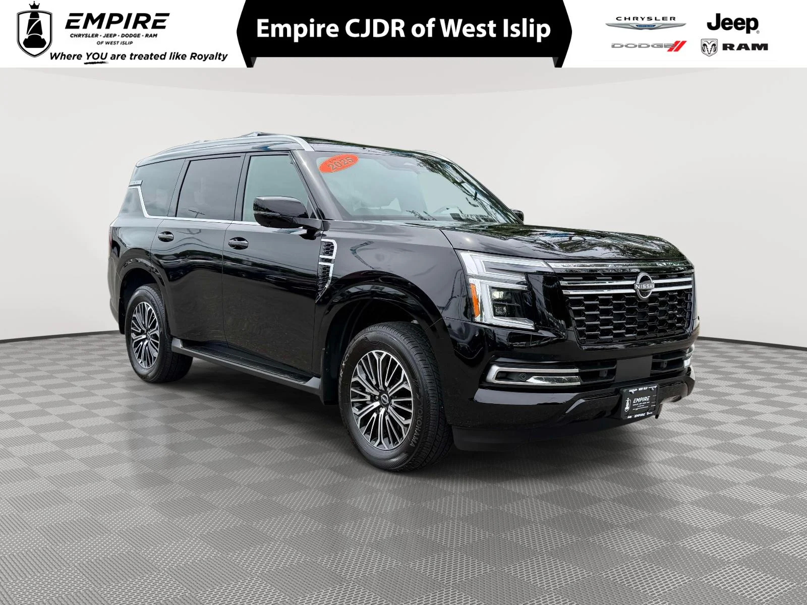 Used 2025 Super Black Nissan SL 4WD image 1
