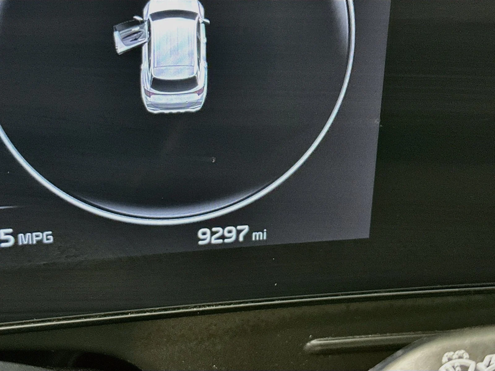 Used 2025 Glacier White Pearl/Ebony Black Roof Kia X-Pro image 12
