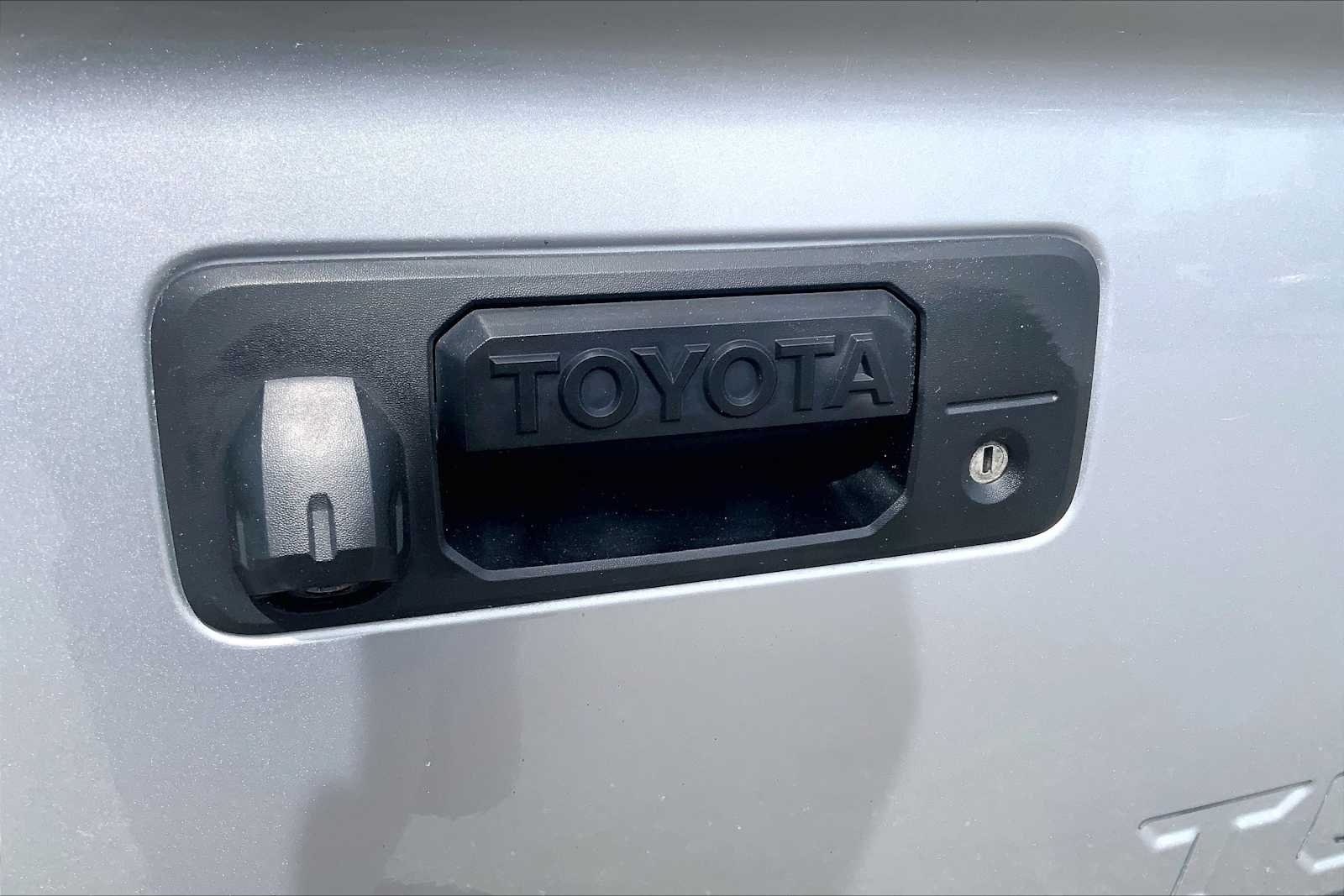 Used 2019 Silver Sky Metallic Toyota SR5 image 62