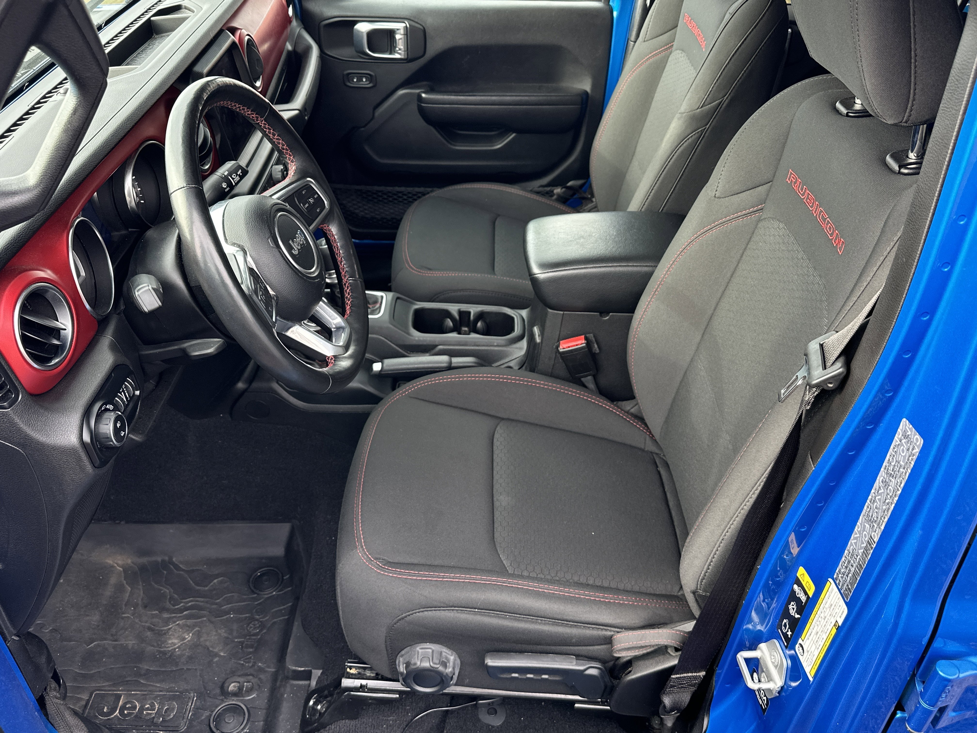 Used 2021 Hydro Blue Pearlcoat Jeep Rubicon image 7