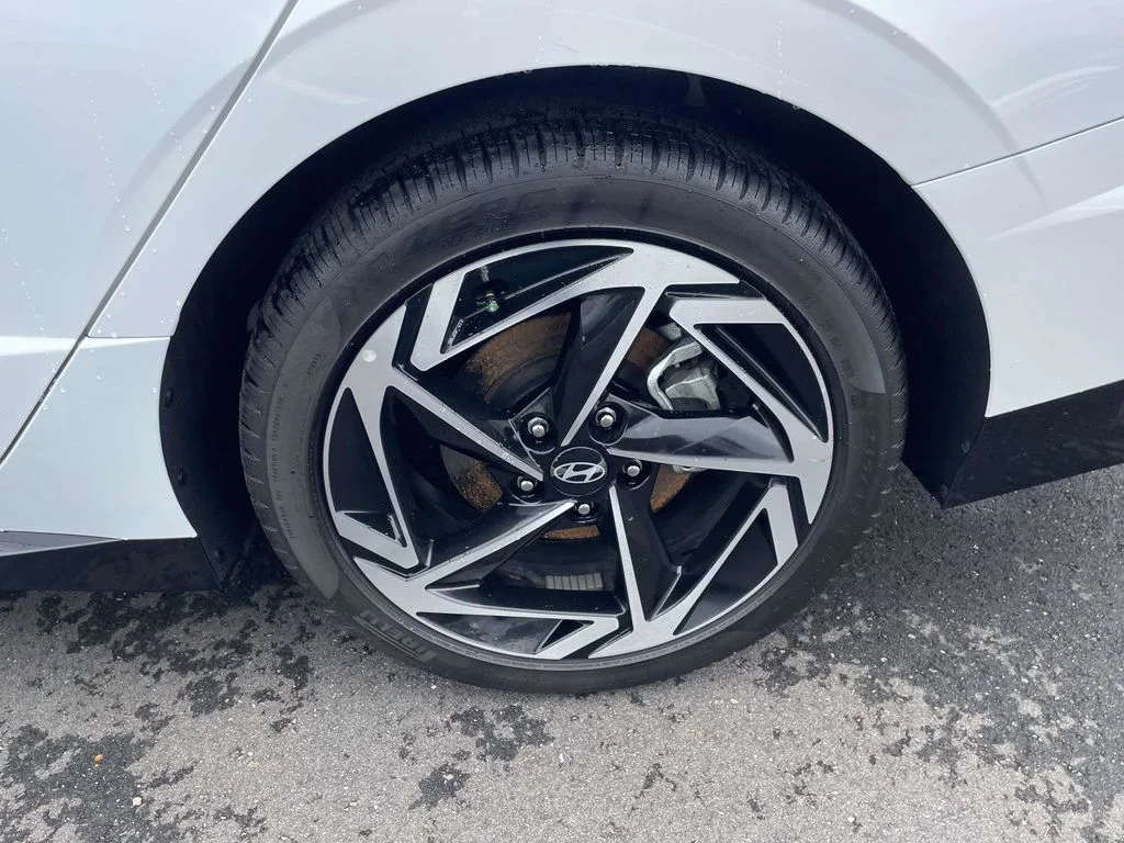 Certified Used 2026 White Hyundai SEL Sport image 28