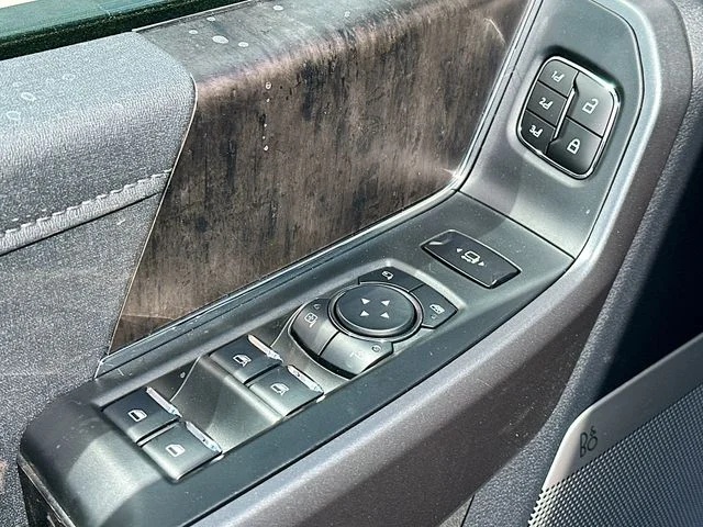 New 2026 Avalanche Ford Lariat image 13