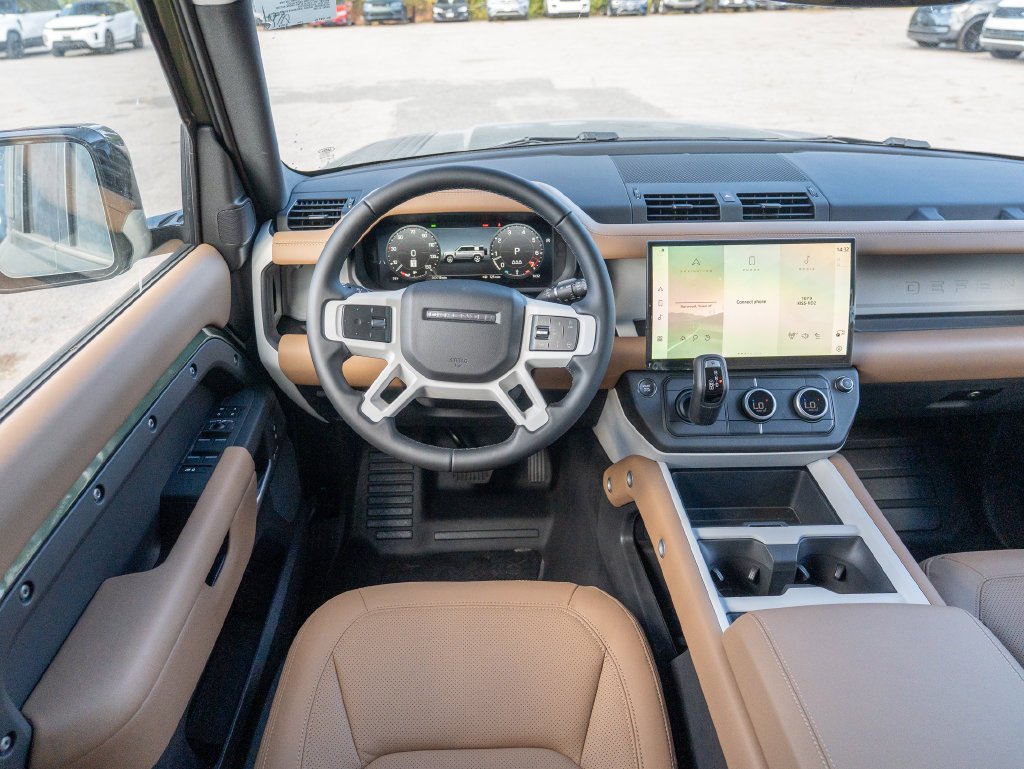 New 2026 Woolstone Green Land Rover S image 12