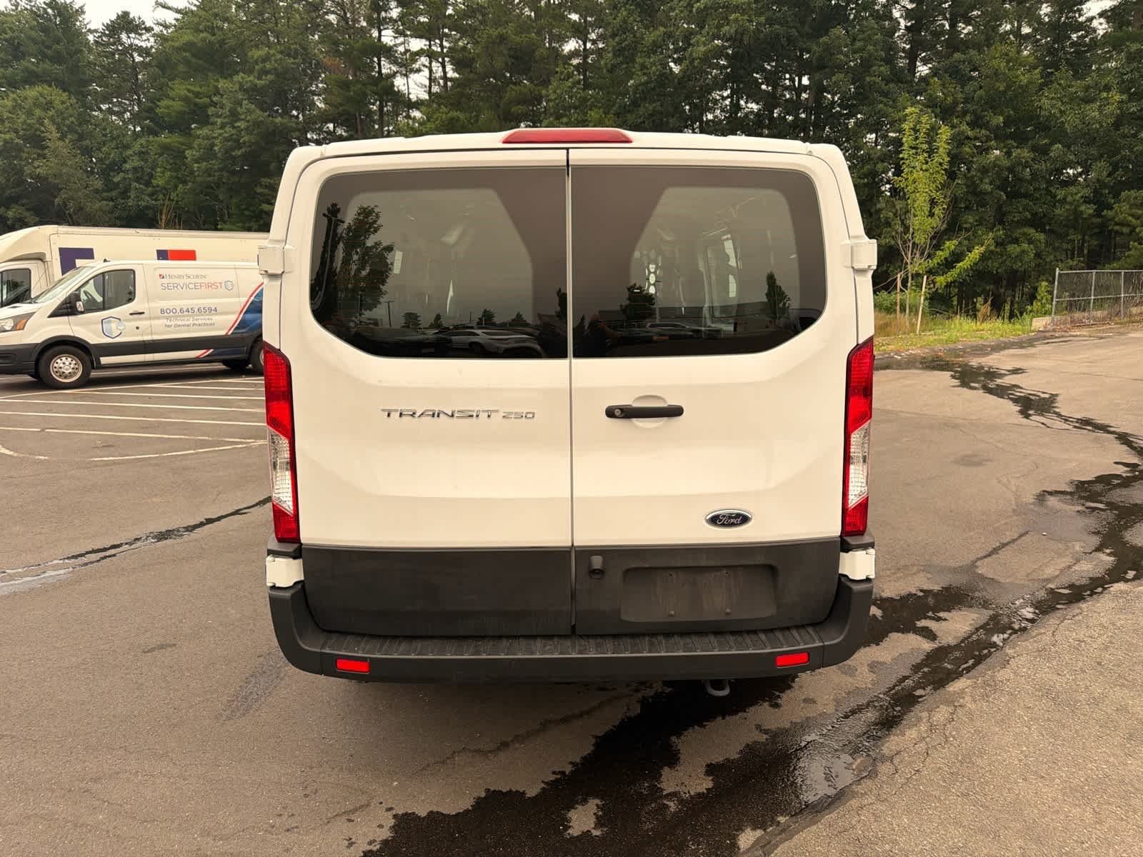 Used 2025 Oxford White Clearcoat Ford  image 6