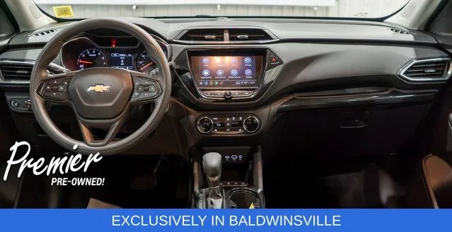 Used 2023 Black Chevrolet LT image 13